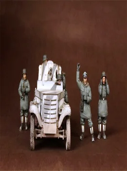 Немецкие солдаты из смолы 5 человек Комплект моделей из смолы 1: 35 Модель стола из смолы с песком